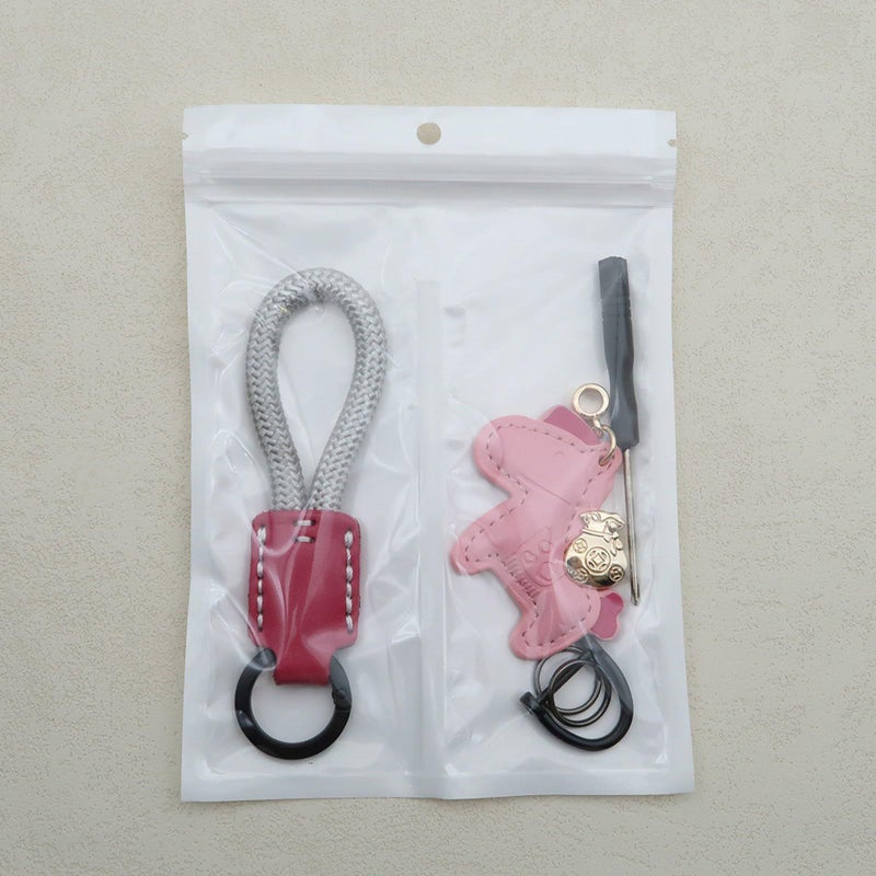 White Cowhide Leather Good Luck Horse Pendant Keychain for Couples - Image 4