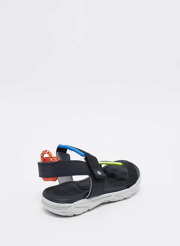 MOLEKINHO MOLEKINHO Sandals/Chappals For Junior Boys, Black