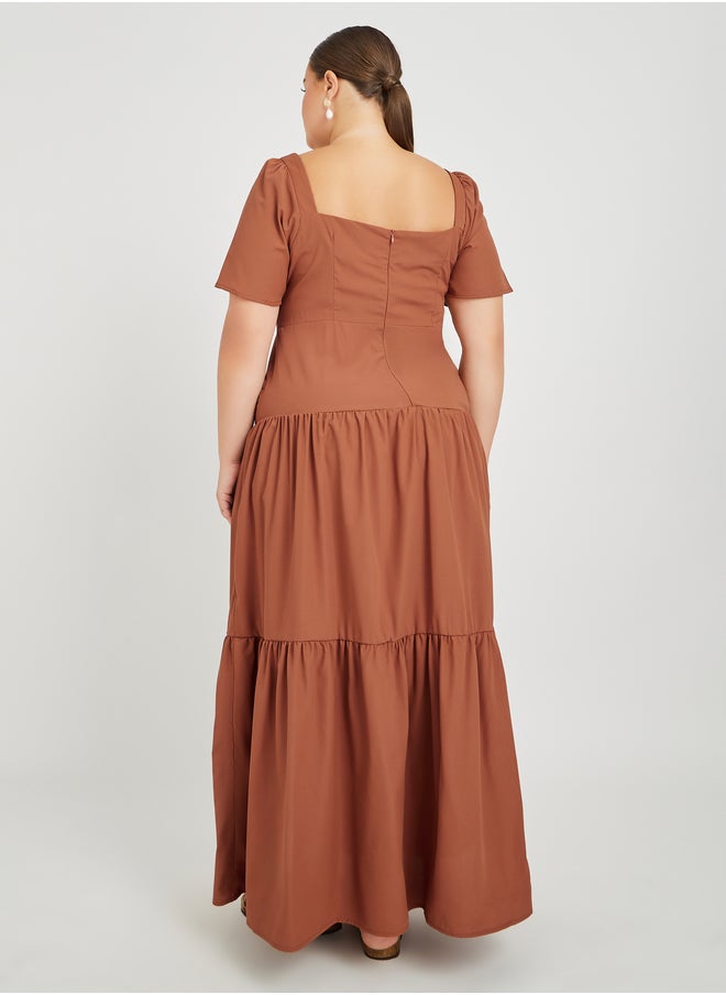 Styli Plus Size Puff Sleeve Square Neck Tiered Maxi Dress  - Image 5