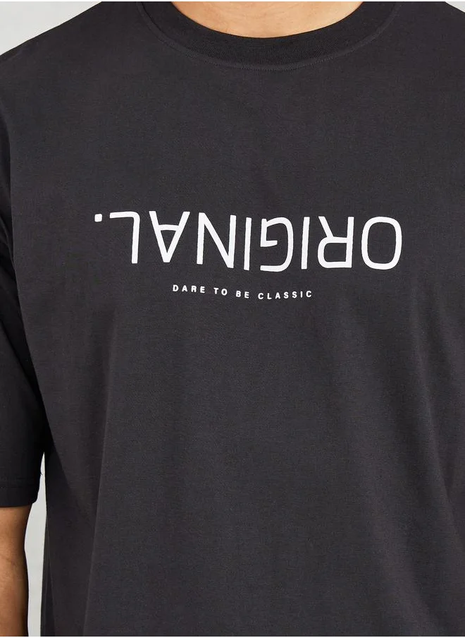 Styli Cotton Rich Oversized Original Upside Down Text Print T-Shirt
