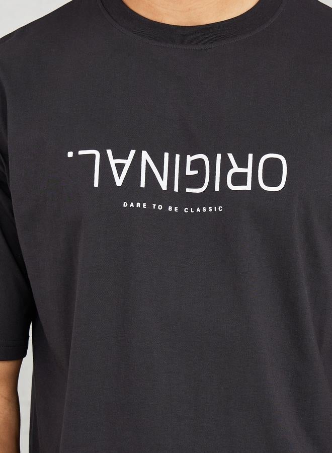 Styli Cotton Rich Oversized Original Upside Down Text Print T-Shirt - Image 4