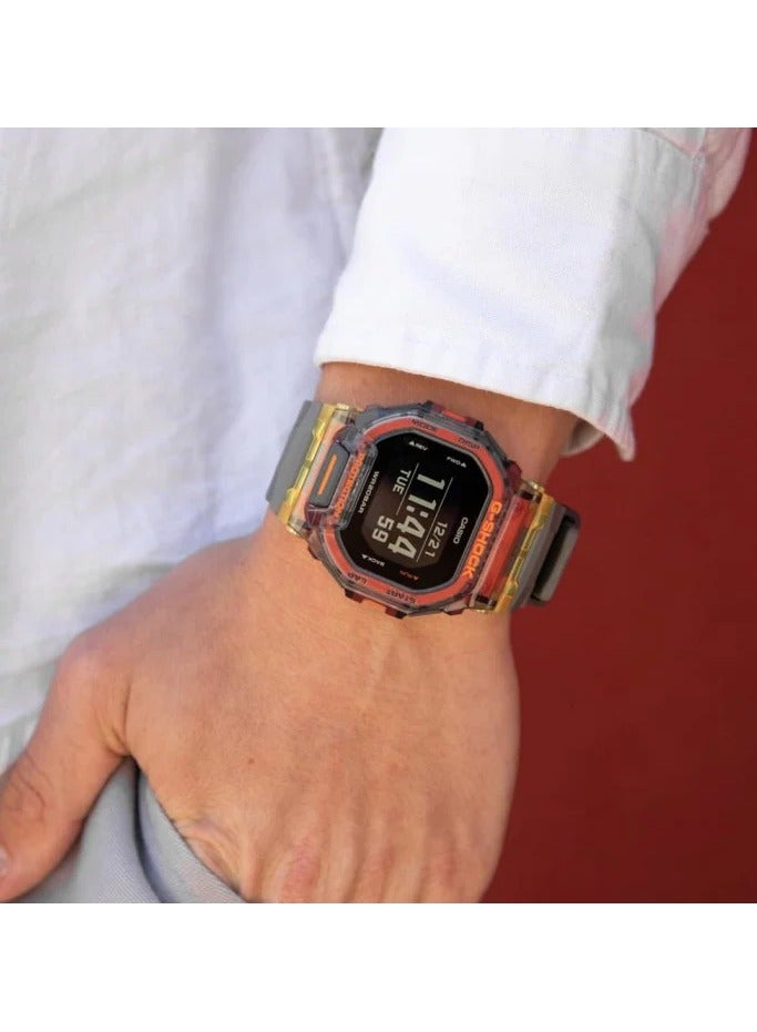 Casio G-Shock Men's Digital Watch GBD-200SM-1A5DR - Image 2