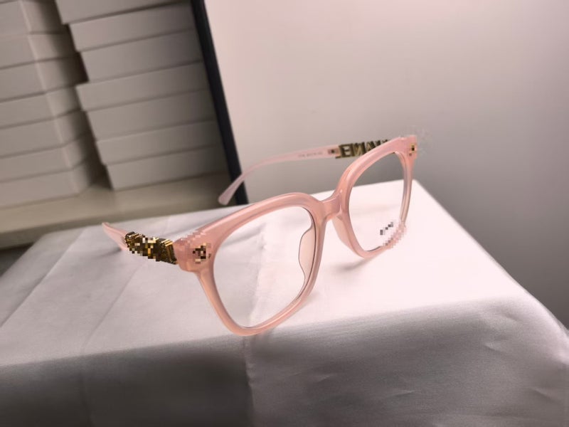 0748 Trendy Women's Square Black Eyeglass Frame - Prescription Compatible, UV400 Protection