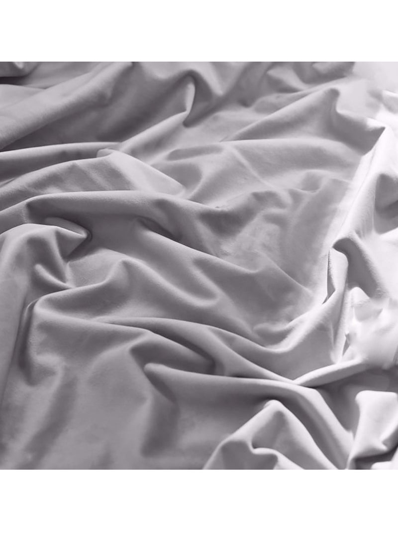 LuxHome Luxury Satin Line Bedsheet and Pillowcase Set – Hotel-Quality Breathable Cotton Bedding, Satin Finish, Soft and Luxurious – Flat Bedsheet 275x275cm with 2 Pillowcases 46x69cm, Silver - Image 2