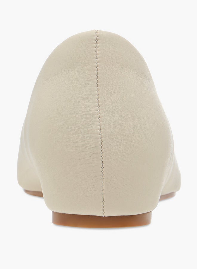 سيليست حذاء باليرينا نسائي سهل الارتداء بلمسة معدنية - Image 5