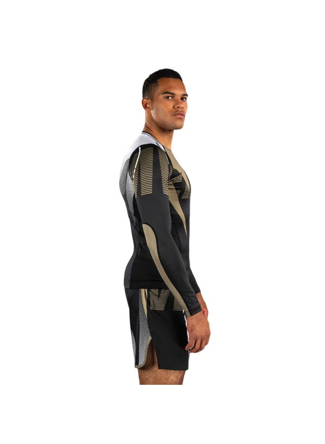 VENUM ADRENALINE LONGSLEEVE RASHGUARD BLACK/SAND - Image 2