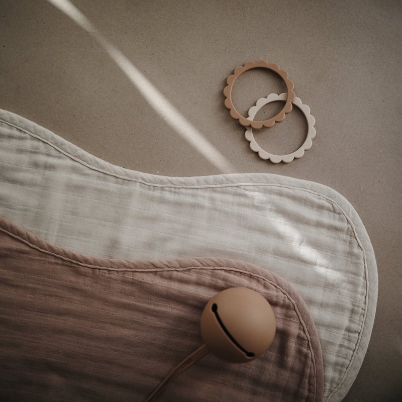 mushie Muslin Baby Burp Cloths | 100% Organic Cotton, Set of 2 (Natural/Fog) - Image 2