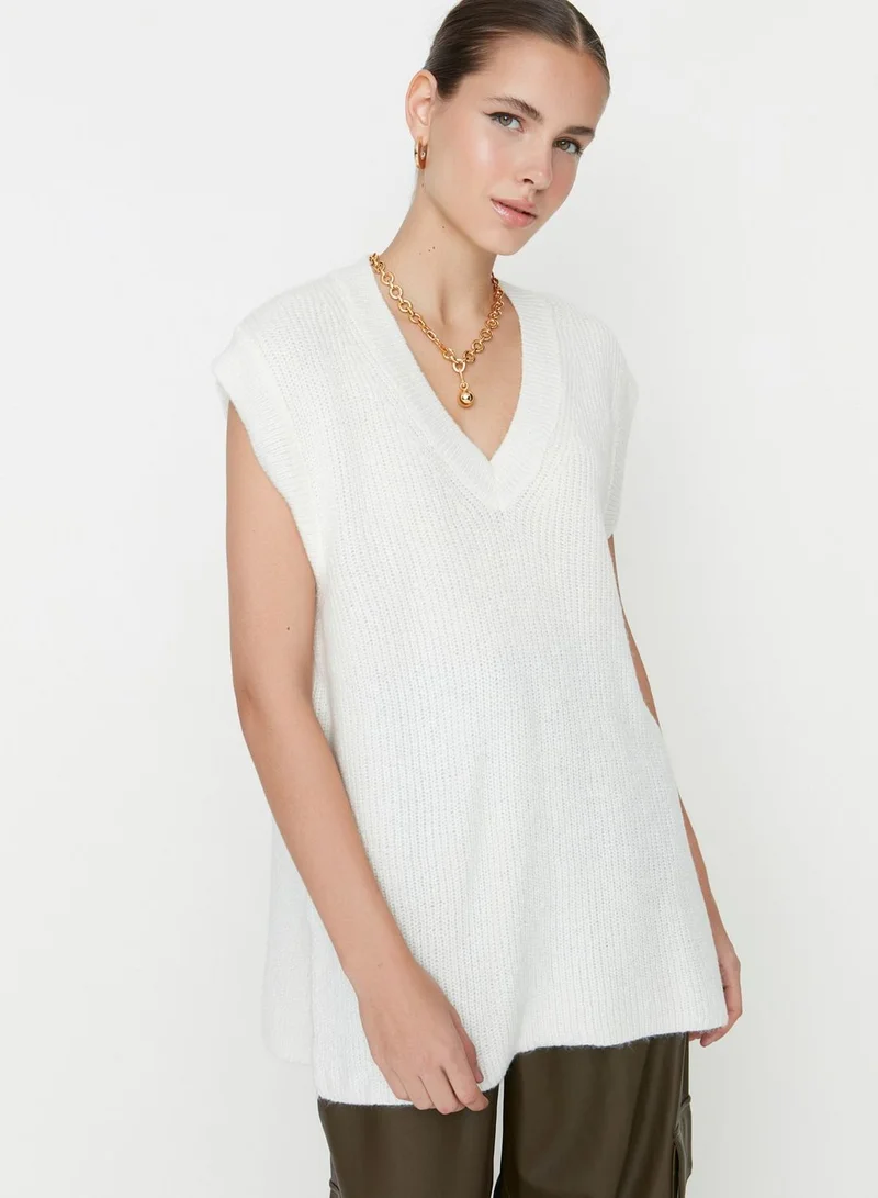 trendyol Slit Detail Knitted Sweater