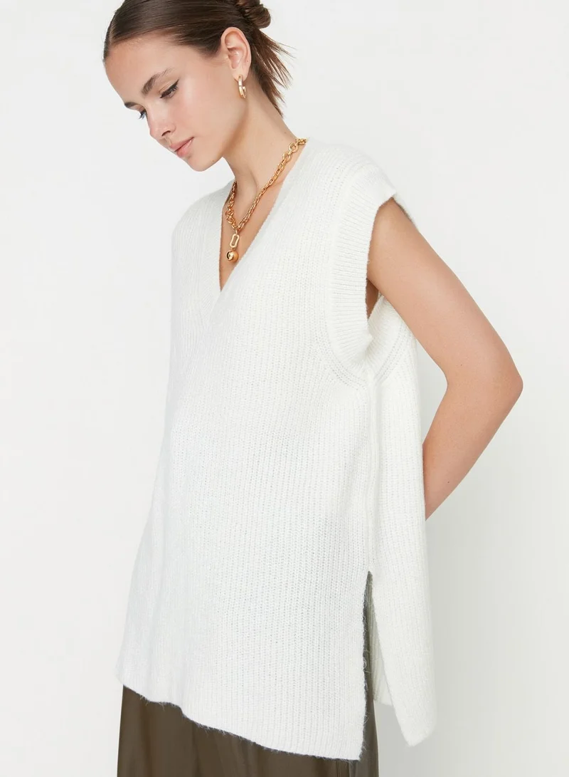 trendyol Slit Detail Knitted Sweater