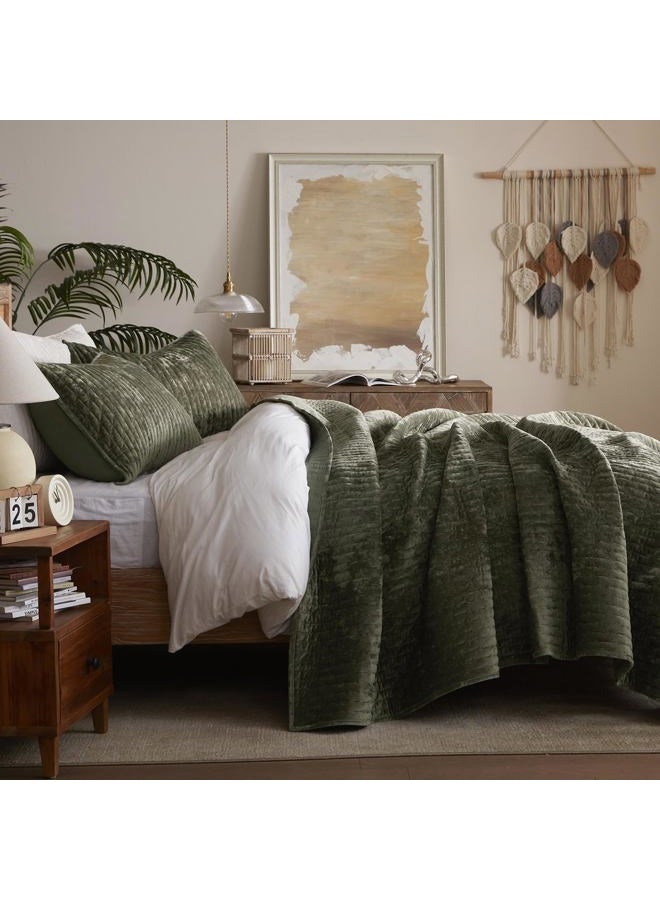 LEAONME Oversized King Quilt 120''x120'', Lightweight Olive Green Velvet Comforter Set with 2 Matching Shams, Soft Cross Stitch Bedspread Coverlet, Oversized King Bedding Set for All Season - Image 3