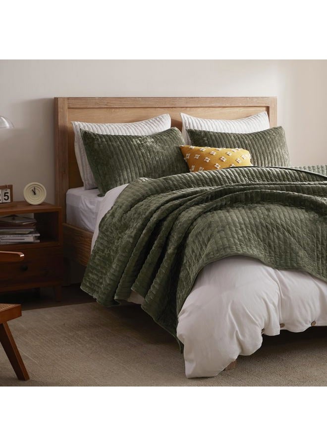 LEAONME Oversized King Quilt 120''x120'', Lightweight Olive Green Velvet Comforter Set with 2 Matching Shams, Soft Cross Stitch Bedspread Coverlet, Oversized King Bedding Set for All Season - Image 2