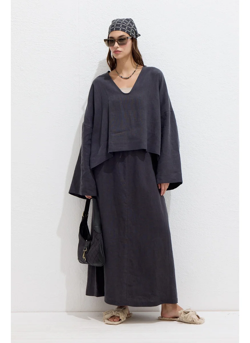 Manuka Premium V-Neck Linen Blouse Anthracite