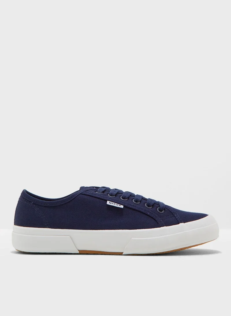 nicce london Affleck Vulcanised Sneaker