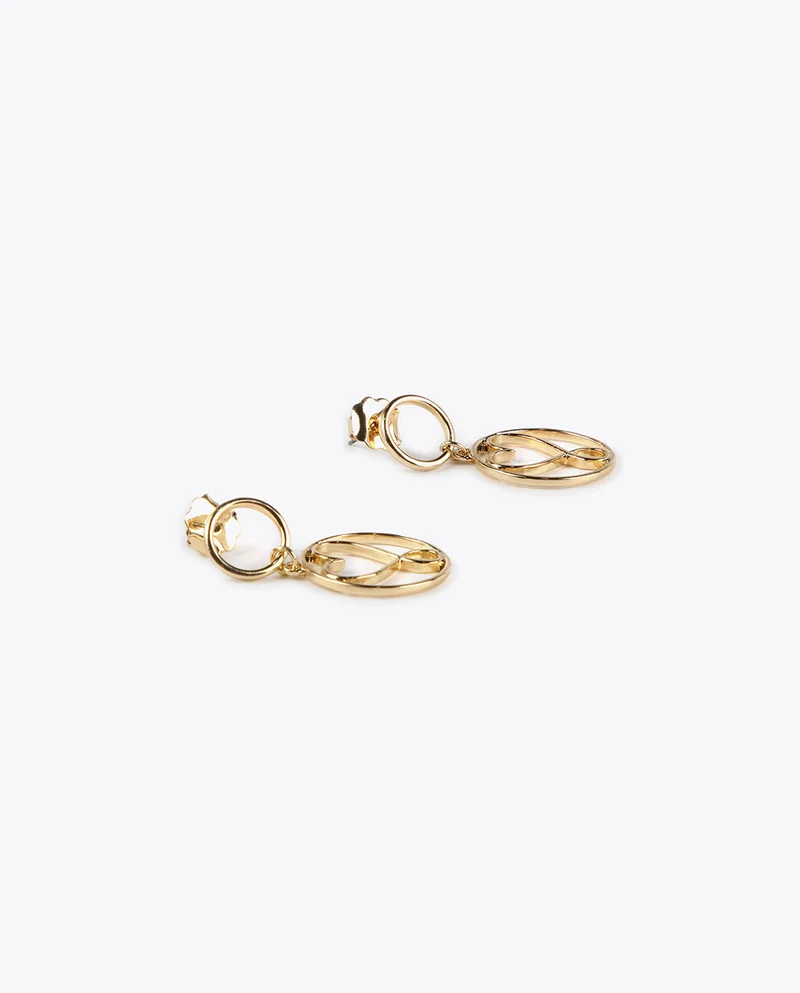 Lola Casademunt Circle earrings with infinity heart