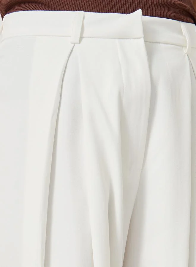 Styli Styli Solid Inverted Pleated Wide Leg Pants