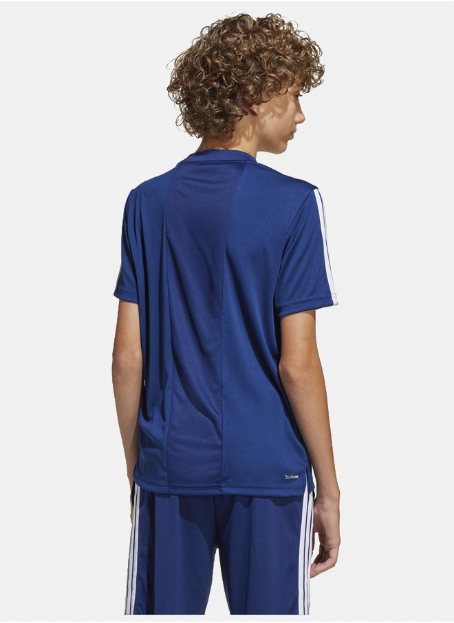 Adidas train essentials 3-stripes kids t-shirt  - Image 4