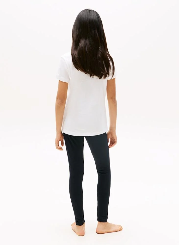 تومي هيلفيغر طقم تيشيرت قطعتين بشعار برقبة دائرية للأطفال