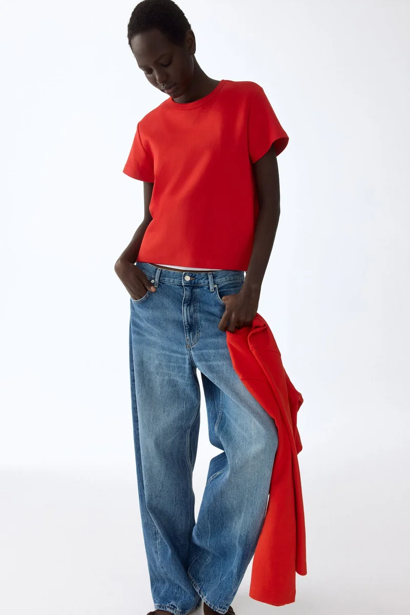 اتش اند ام تي-شيرت من القطن