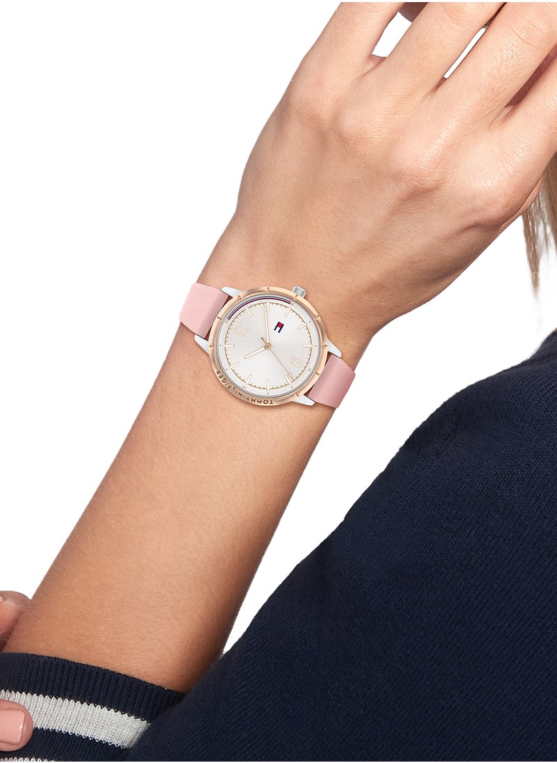 TOMMY HILFIGER - Women's Analog Round Shape Silicone Wrist Watch 1782562 - 38 Mm - Image 1