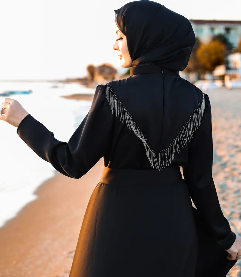 هاريكا وير Long Black Tie Dress