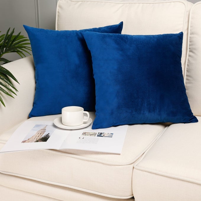 PACK OF 2 VELVET SUPER SOFT SOLID DECORATIVE SQUARE THROW PILLOW COVERS SET CUSHION CASE FOR SOFA BEDROOM CAR 20 X 20 INCH 50 X 50 CM DARK BLUE