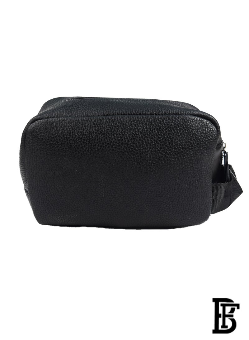 Tommy Hilfiger Plus Tommy Hilfiger Black Wash Leather Hand Bag For Men  - Image 4