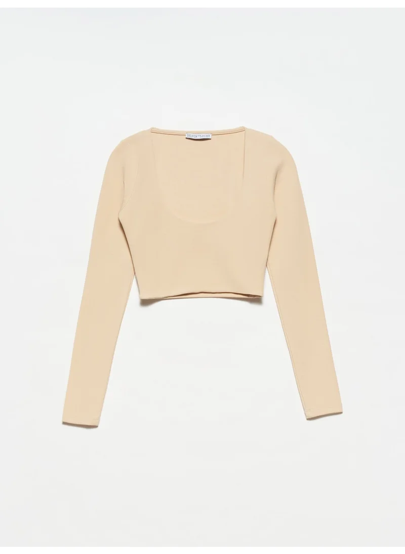 ديلفين 30111 Long Sleeve Top-Beige