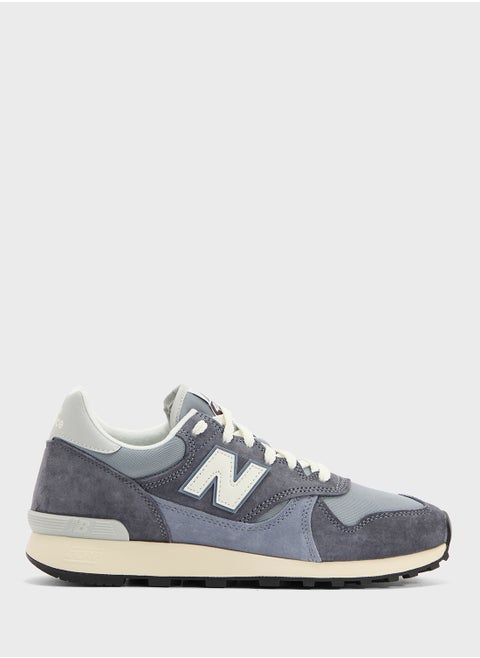 475 Sneakers