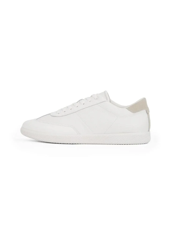 كالفن كلاين Low Top Lace Up Sneaker