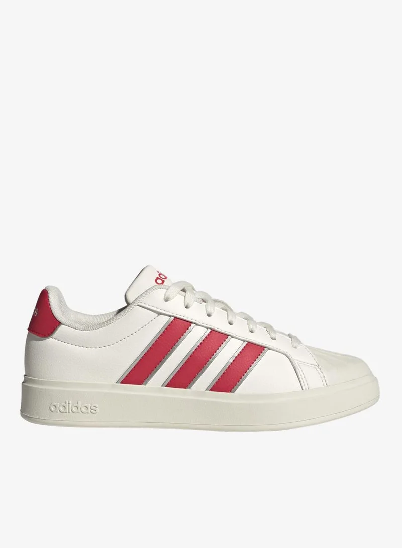 اديداس حذاء Streettalk