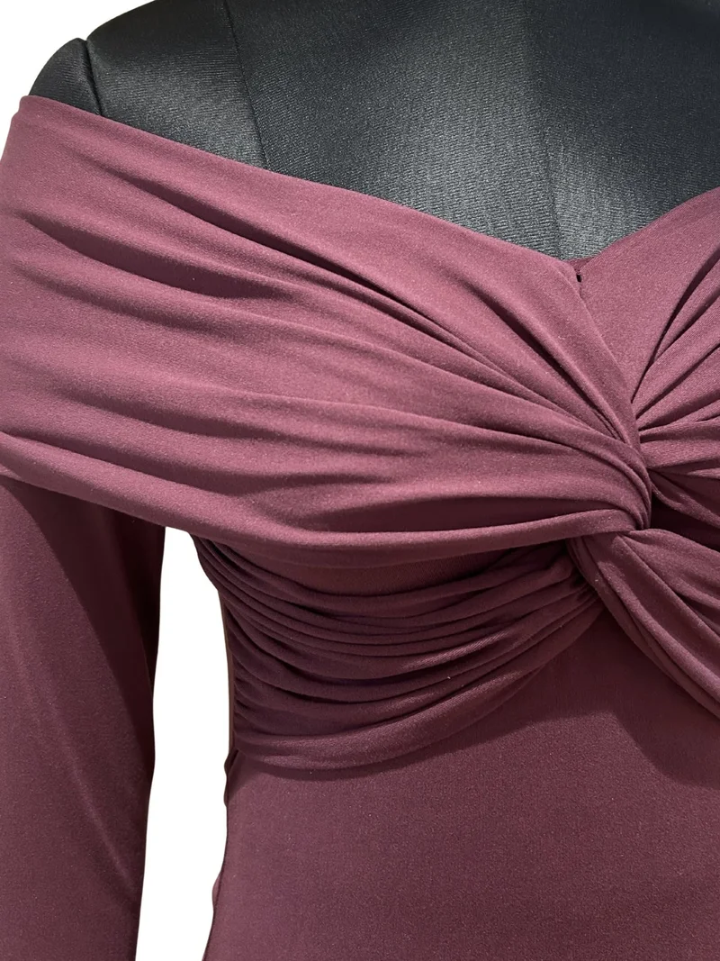 Outzidr  Wine Off-Shoulder Twisted Knot Detailed Top  | Best Price UAE