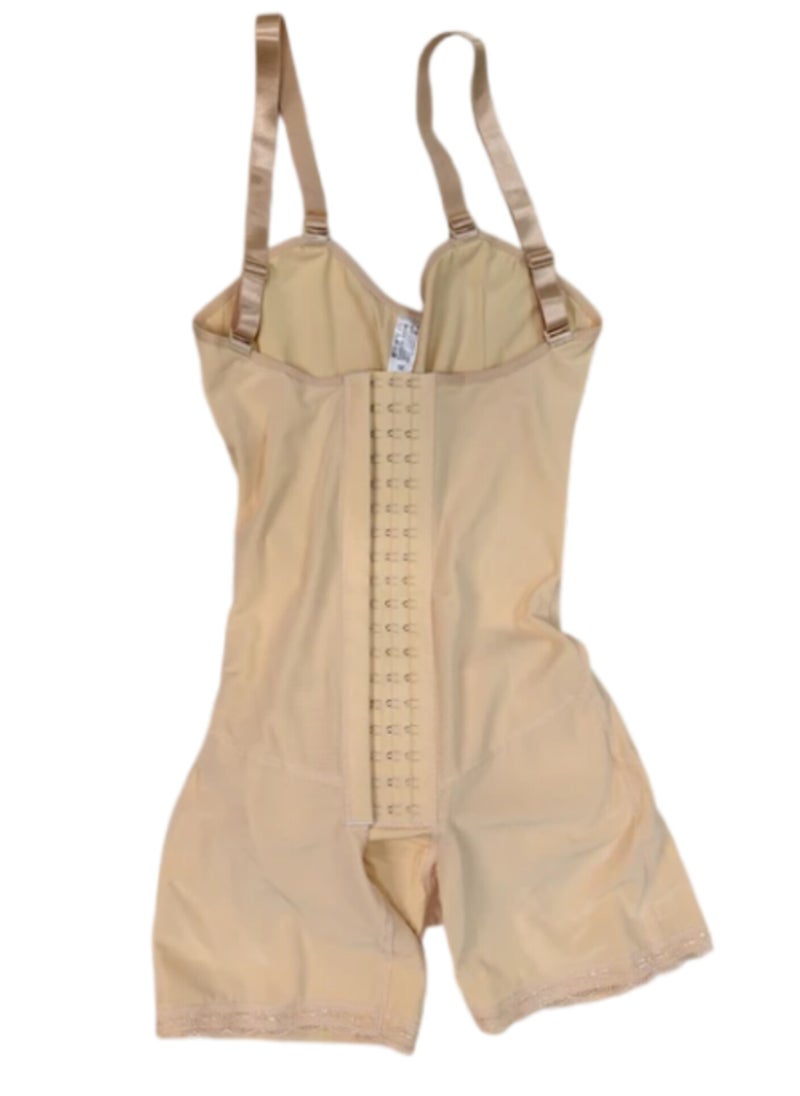 Generic - Body Sculpting Compression Garment With Three Front Clips for Control and Compression After Childbirth and Other Occasions - Image 1