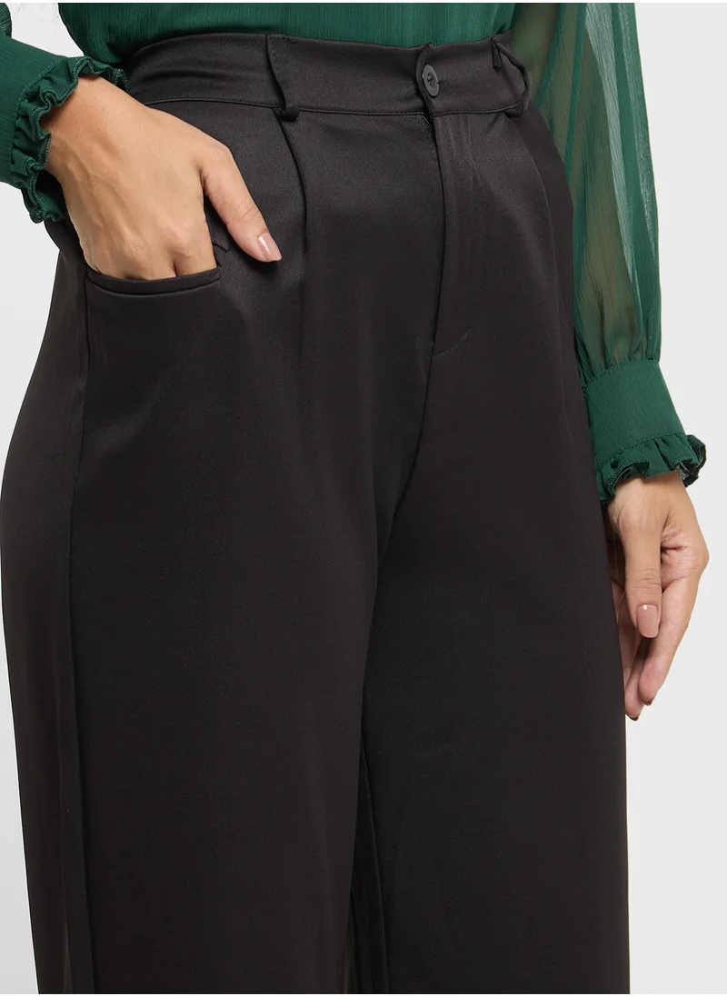 ايلا Loose Fit Pants