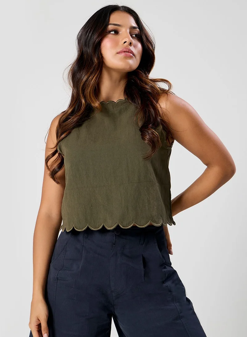 Zigzag Scalloped Neck Top