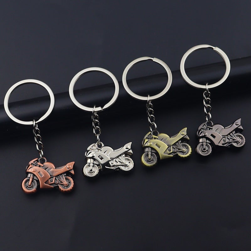 Metal Motorcycle Keychain Helmet 3D Motorbike Keychain Creative Gift - Image 1