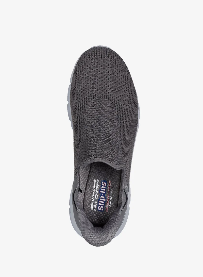 سكيتشرز بوبز بي فليكس