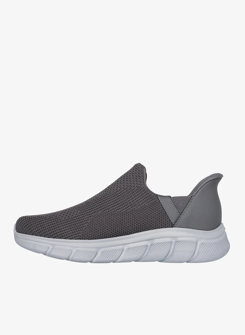 سكيتشرز بوبز بي فليكس