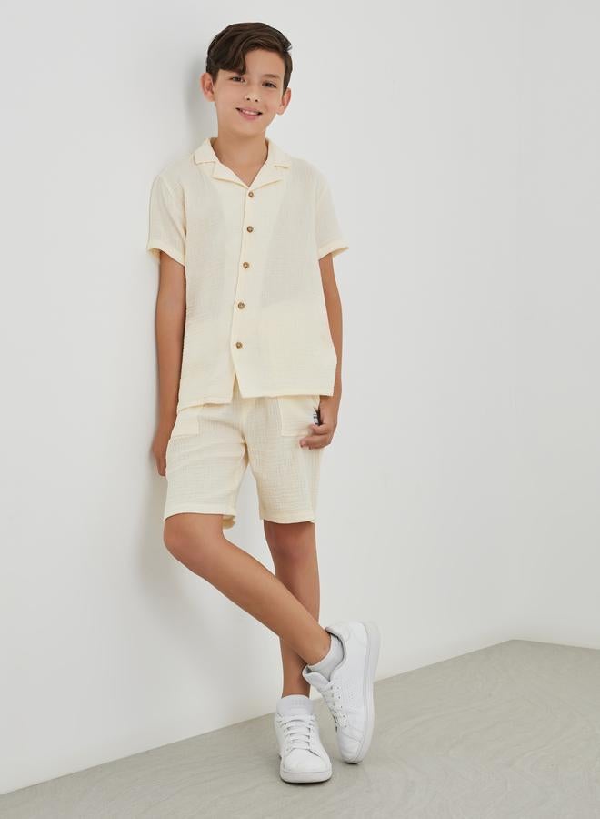 Styli Textured Buttoned Short Sleeve Shirt - Image 2