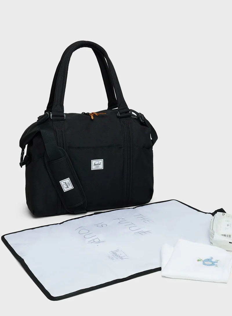 هيرشل سبلاي كو حقيبة دافل للحفاضات