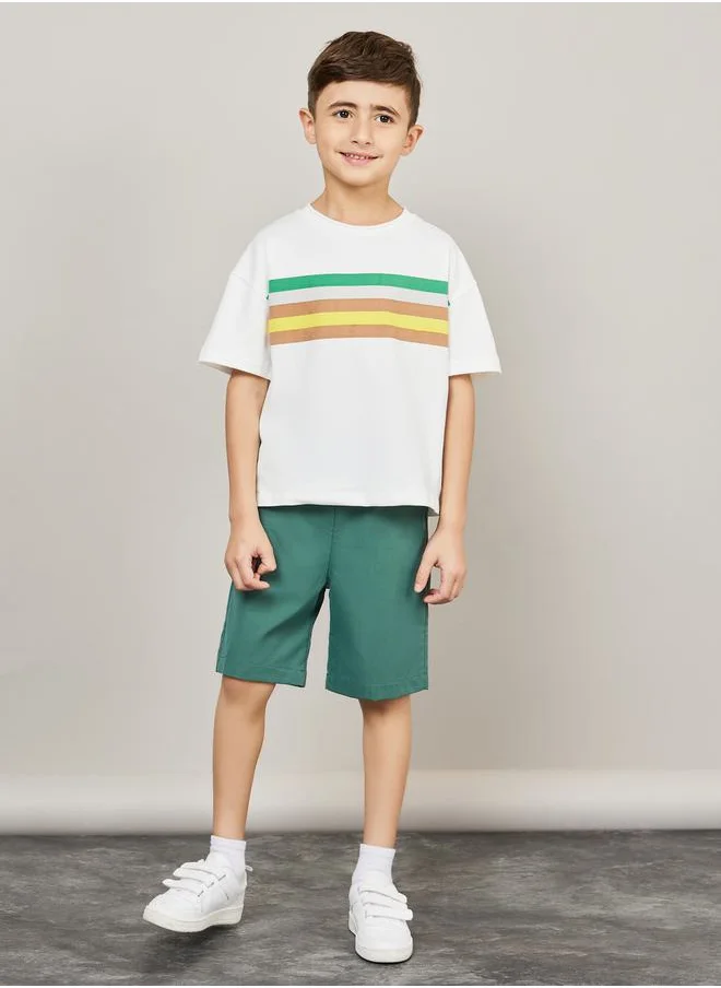 ستايلي Colorblock Print T-Shirt with Short Sleeves & Shorts Set