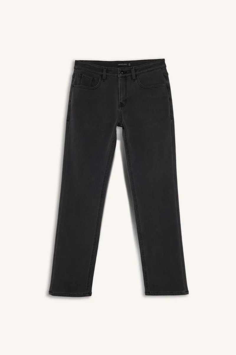 Defacto  Diago Comfort Fit Regular Hem Jeans for Men | Best Price UAE