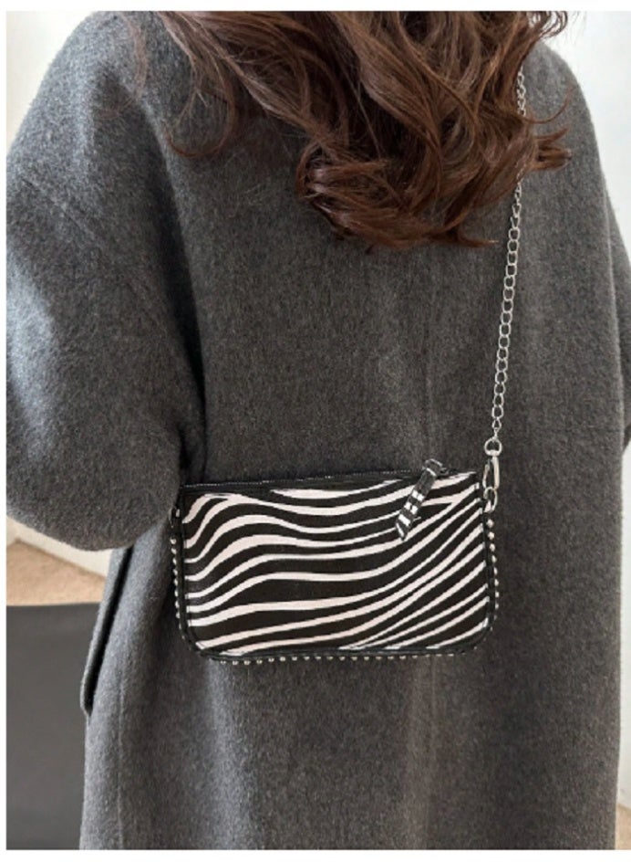 Shein Zebra Print Shoulder Bag, Fashionable Ladies Charm Chic Beaded Crossbody Handbag  - Image 5