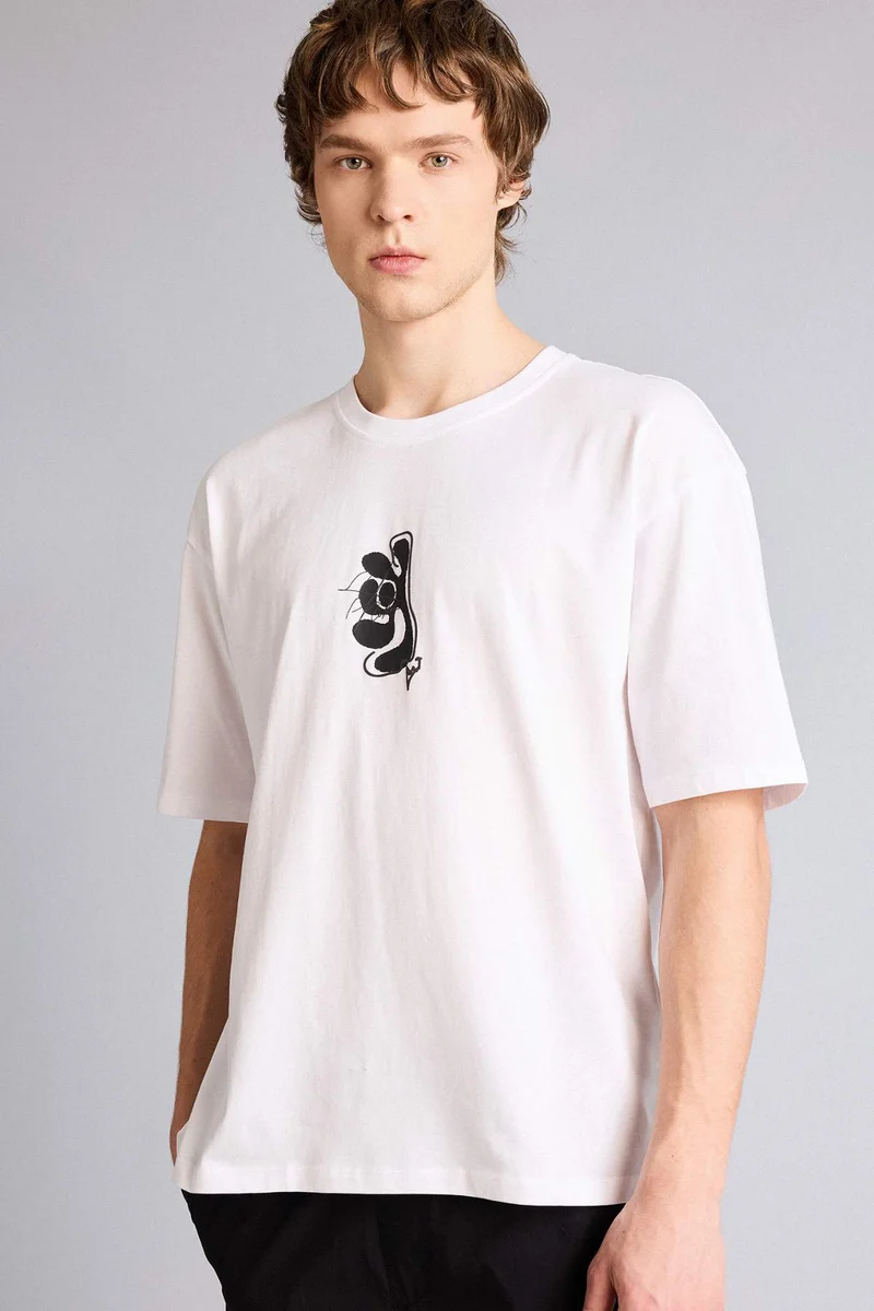 ديفاكتو Boxy Fit Printed T-Shirt