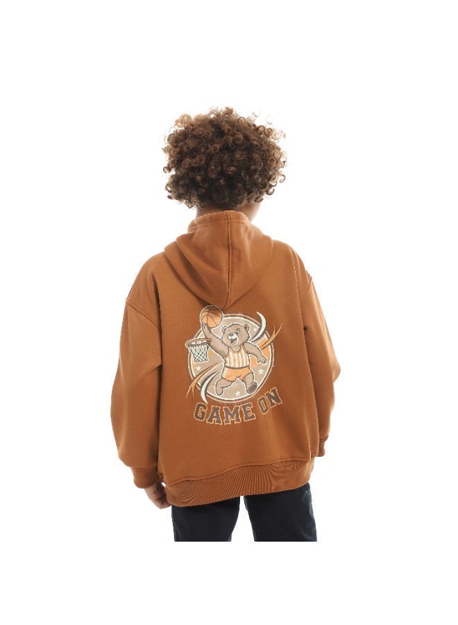 Caesar Milton boys' winter hoodie with prints on the chest and back - Image 3