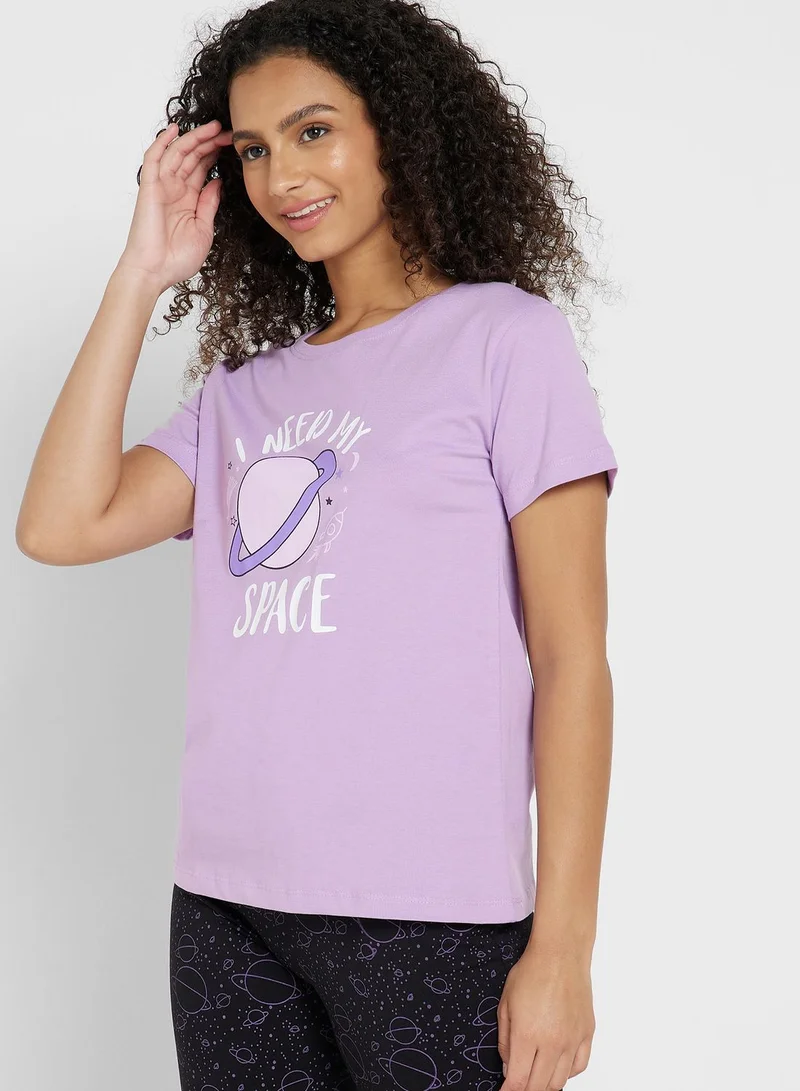 Ginger Graphic Nightwear T-Shirt And Pyjama Set