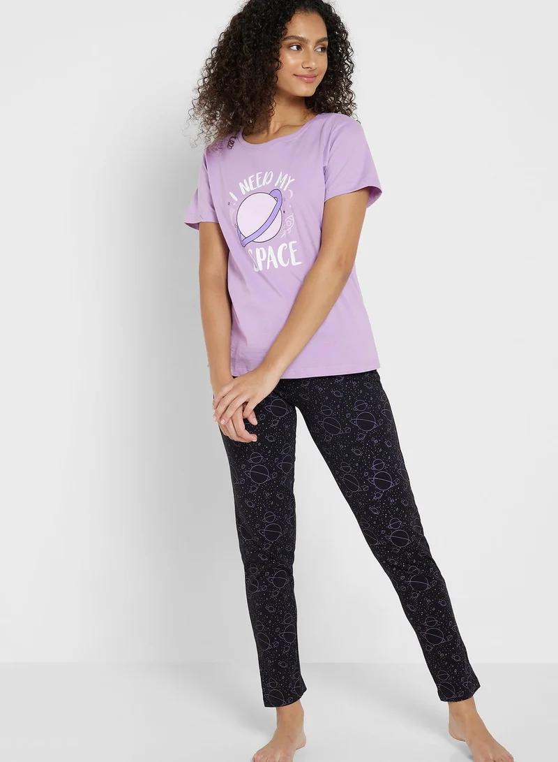 Ginger Graphic Nightwear T-Shirt And Pyjama Set