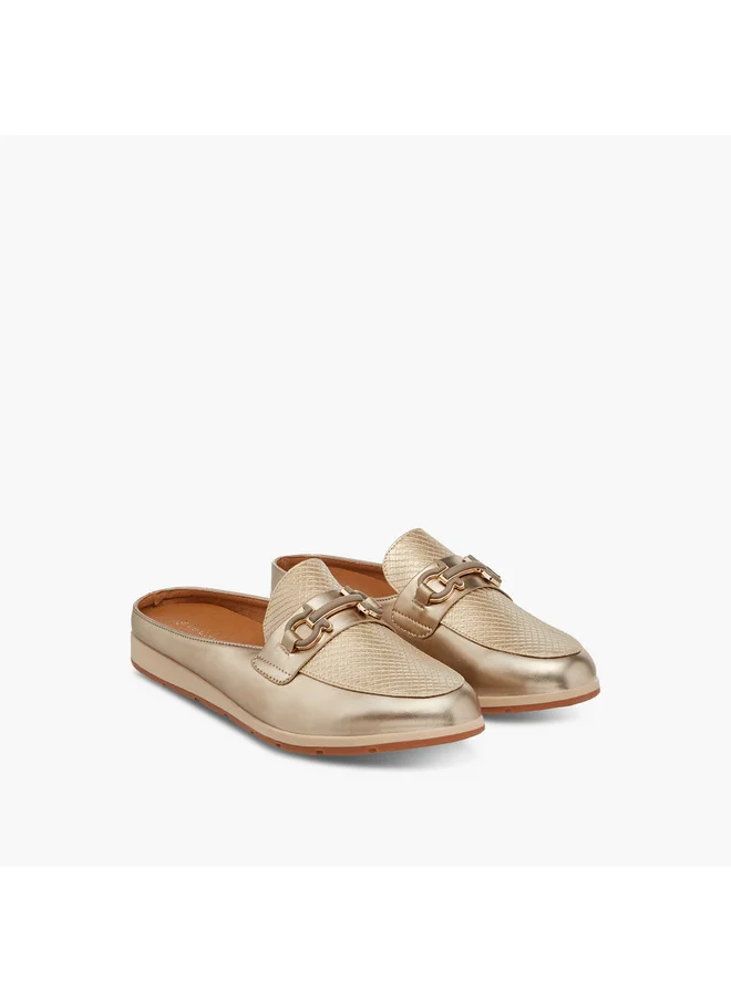 لو كونفورت Women's Textured Slip-On Mules with Metal Accent