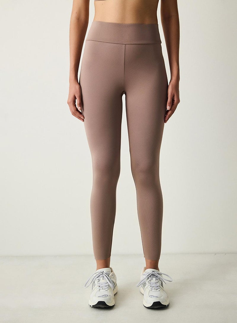 بنتي بنطلون رياضي بخصر عالٍ وطول الكاحل - Image 2