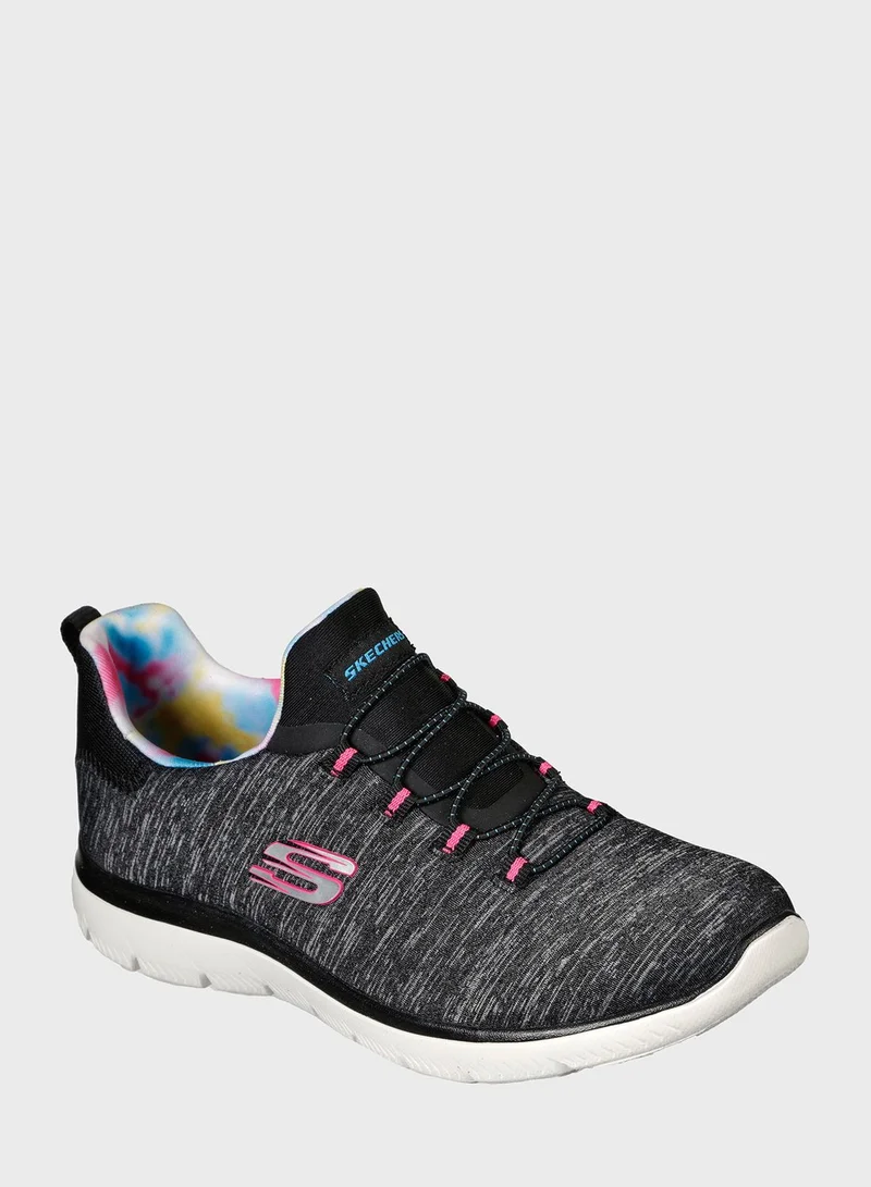 SKECHERS Summits
