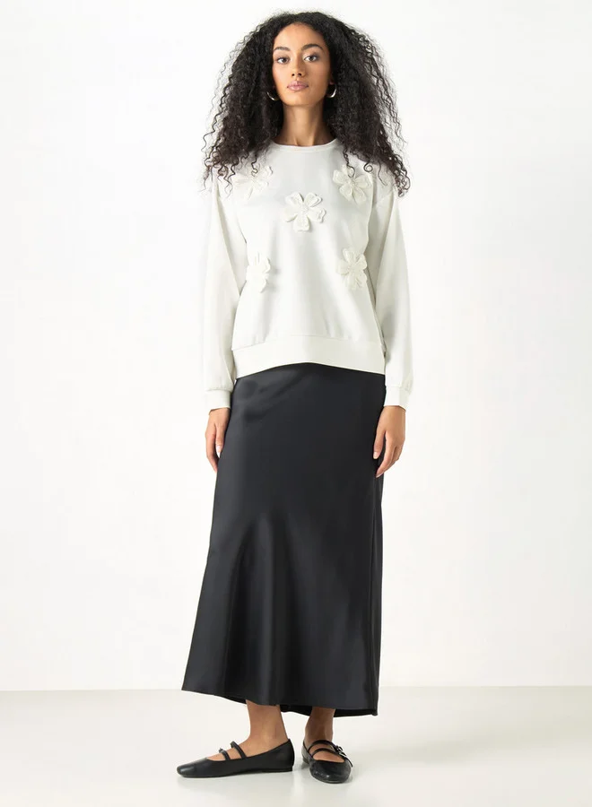 2Xtremz 2Xtremz Flower Applique Oversized Sweatshirt with Long Sleeves